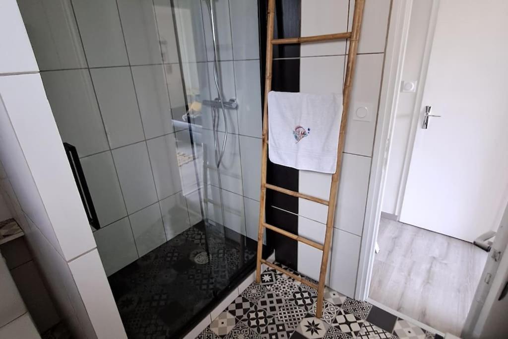 Agreable T2 Classe 3 Etoiles, Refait A Neuf, Dans Quartier Calme Rodez Extérieur photo